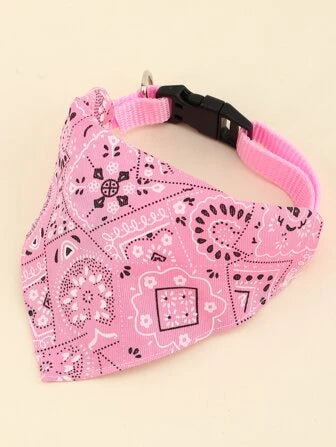 Adjustable Printed Triangle Bandana Bib With Leash Clip For Pets